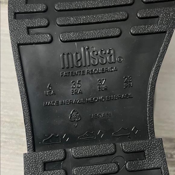 Melissa Black Patent Mary Jane Dress Shoes Size 6 - Picture 10 of 11